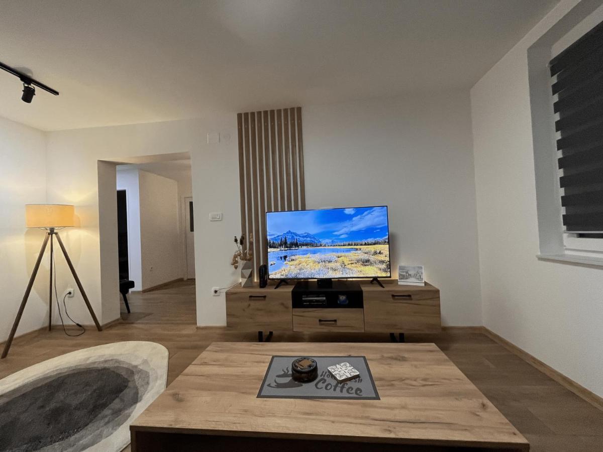Avantgarde Apartment *